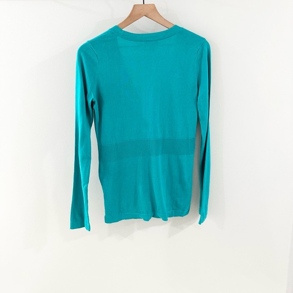 Lilly Pulitzer Daisy Cardigan Tropez Blue Size Medium - Picture 6 of 6